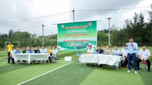 Giao Hữu Bóng Đá Và Thực Hiện Chương Trình An Sinh, Khuyến Học