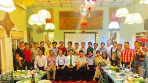 DOANH NHÂN HỌ HỒ TIẾN LÊN