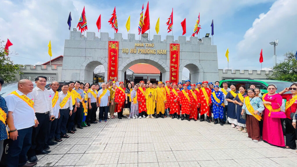 NGHĨA TÌNH HỌ HỒ PHƯƠNG NAM